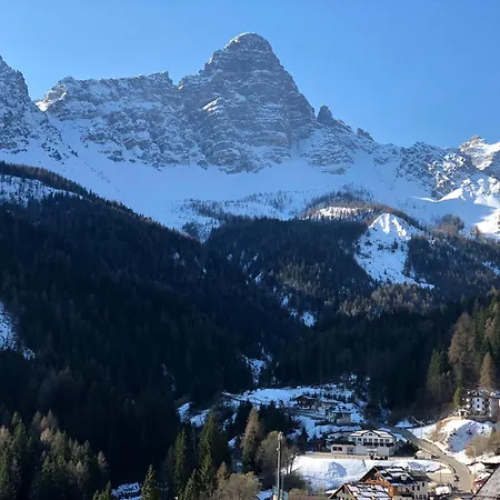 Dolomites View - Mountain Relax Experience アパート