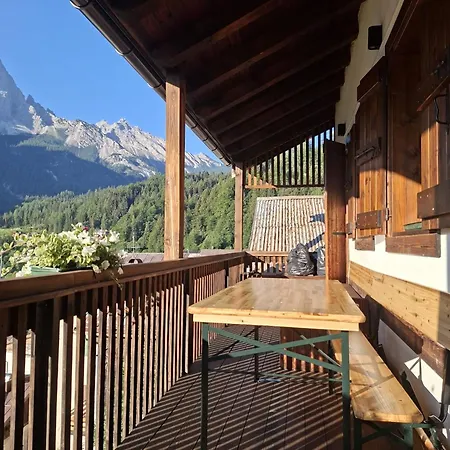 Dolomites View - Mountain Relax Experience アパート